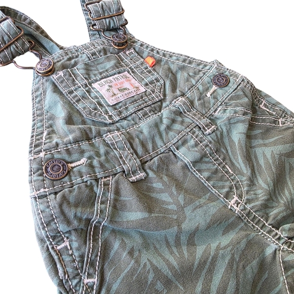Carter's Palm Leaf Print "Beach Patrol Cutest Dude Ever" Shortalls, Baby Boy NB - Picture 1 of 7